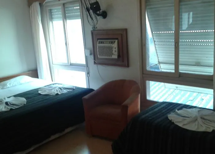 Royal Palace 3*